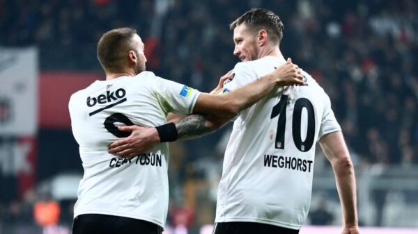 wout weghorst cenk tosun