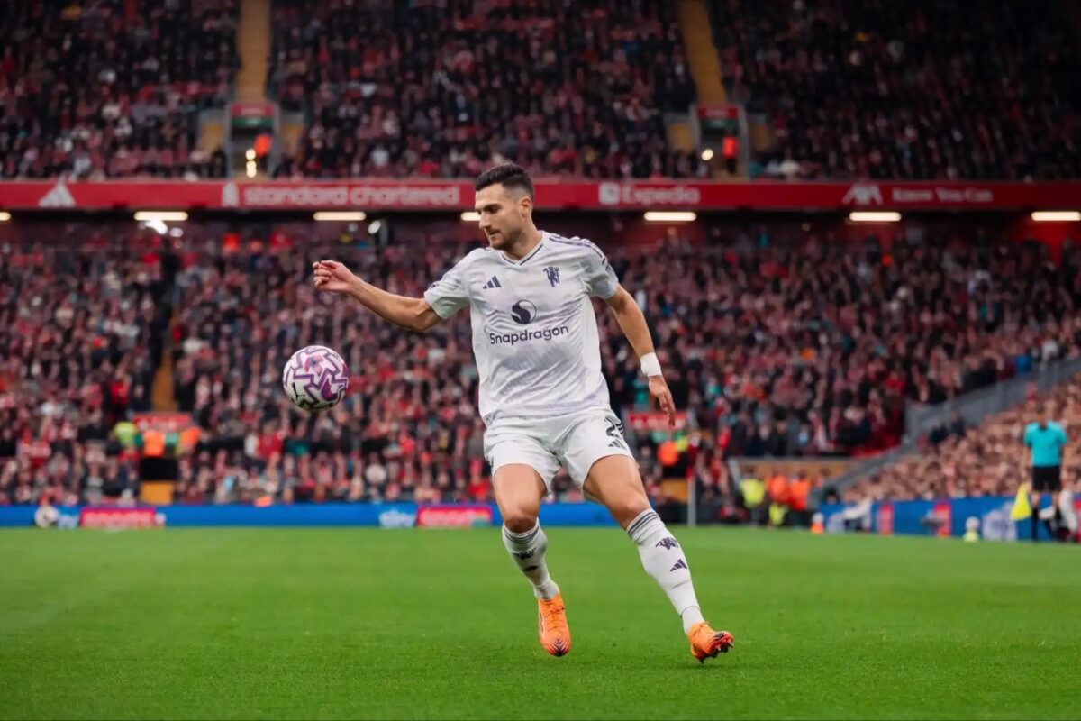 diogo dalot19