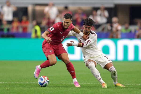 diogo dalot42
