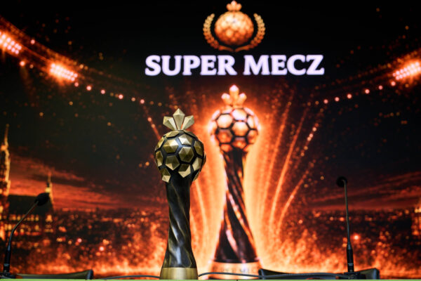 super mecz man utd ac milan tarczynski arena 2
